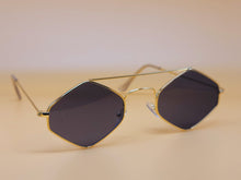 Load image into Gallery viewer, Popular Fashion Medium Rhombus Unisex Luxury Sunglasses Vintage