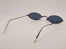Load image into Gallery viewer, Popular Fashion Small Oval Women Luxury Sunglasses Vintage Punk