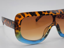 Load image into Gallery viewer, Steampunk Big Rectangle Unisex Luxury Sunglasses Vintage Punk Oversized