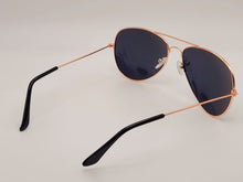 Load image into Gallery viewer, Popular Fashion Oval Women Luxury Sunglasses Vintage Punk