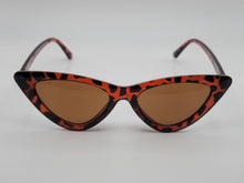 Load image into Gallery viewer, Retro Triangle Cat Eye Sunglasses | Cateye Sunglasses Vintage Sunglasses