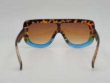 Load image into Gallery viewer, Steampunk Big Rectangle Unisex Luxury Sunglasses Vintage Punk Oversized