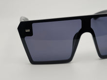 Load image into Gallery viewer, Fashion Oversized Rectangle Unisex Luxury Sunglasses Vintage Punk