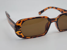 Load image into Gallery viewer, Popular Fashion Small Rectangle Women Luxury Sunglasses Vintage Punk