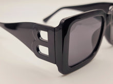 Load image into Gallery viewer, Fashion Big Rectangle Unisex Luxury Sunglasses Vintage Punk Oversized