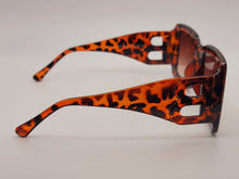 Load image into Gallery viewer, Fashion Big Rectangle Unisex Luxury Sunglasses Vintage Punk Oversized