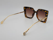 Load image into Gallery viewer, Fashion Trending Rectangle Unisex Luxury Sunglasses Vintage Punk