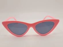 Load image into Gallery viewer, Retro Triangle Cat Eye Sunglasses | Cateye Sunglasses Vintage Sunglasses