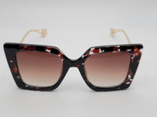 Load image into Gallery viewer, Woman  Rectangle Unisex Luxury Sunglasses Vintage Punk