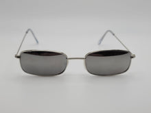 Load image into Gallery viewer, Popular Fashion Small Rectangle Women Luxury Sunglasses Vintage Punk