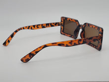Load image into Gallery viewer, Fashion Brown Rectangle Unisex Luxury Sunglasses Vintage Punk