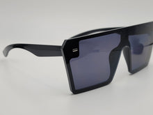 Load image into Gallery viewer, Fashion Oversized Rectangle Unisex Luxury Sunglasses Vintage Punk
