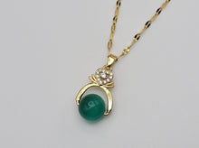Load image into Gallery viewer, Elegant 18-Inch Gold Tone Necklace with Green Cat Eye Pendant - Stylish Minimalist Gift for Her