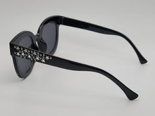 Load image into Gallery viewer, Fashion Black Rectangle Unisex Luxury Sunglasses Vintage Punk