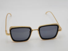 Load image into Gallery viewer, Fashion Medium Rectangle Unisex Luxury Sunglasses Vintage Punk