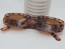 Load image into Gallery viewer, Tea Rectangle Unisex Luxury Sunglasses Vintage Punk