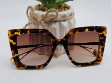 Load image into Gallery viewer, Fashion Trending Rectangle Unisex Luxury Sunglasses Vintage Punk