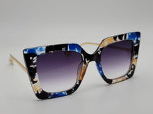 Load image into Gallery viewer, Gorgeous Rectangle Unisex Luxury Sunglasses Vintage Punk