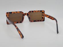 Load image into Gallery viewer, Fashion Brown Rectangle Unisex Luxury Sunglasses Vintage Punk