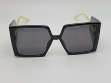 Load image into Gallery viewer, Popular Fashion Big Rectangle Women Luxury Sunglasses Vintage Shades UV400
