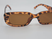Load image into Gallery viewer, Tea Rectangle Unisex Luxury Sunglasses Vintage Punk
