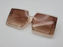 Load image into Gallery viewer, Popular Fashion Big Rectangle Women Luxury Sunglasses Vintage Shades UV400