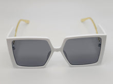 Load image into Gallery viewer, Popular Fashion Big Rectangle Women Luxury Sunglasses Vintage Shades UV400