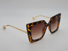 Load image into Gallery viewer, Fashion Trending Rectangle Unisex Luxury Sunglasses Vintage Punk