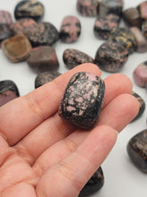 Load image into Gallery viewer, RHODONITE TUMBLES