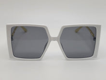 Load image into Gallery viewer, Popular Fashion Big Rectangle Women Luxury Sunglasses Vintage Shades UV400