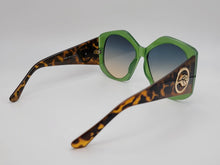 Load image into Gallery viewer, Popular Fashion Big Rectangle Women Luxury Sunglasses Vintage Shades UV400