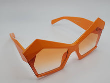 Load image into Gallery viewer, Popular Fashion Big Rectangle Women Luxury Sunglasses Vintage Shades UV400
