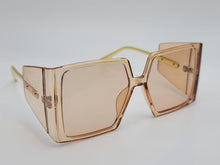 Load image into Gallery viewer, Popular Fashion Big Rectangle Women Luxury Sunglasses Vintage Shades UV400