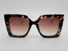 Load image into Gallery viewer, Woman  Rectangle Unisex Luxury Sunglasses Vintage Punk