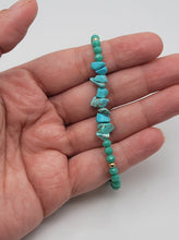 Load image into Gallery viewer, Blue Turquoise Chip Bracelet Handmade Genuine Crystal Bracelet