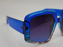 Load image into Gallery viewer, Popular Fashion Big Rectangle Women Luxury Sunglasses Vintage Shades UV400