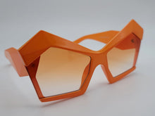 Load image into Gallery viewer, Popular Fashion Big Rectangle Women Luxury Sunglasses Vintage Shades UV400