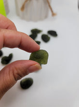 Load image into Gallery viewer, 100% Natural Raw Moldavite / Genuine Moldavite from Czech Republic 1 Tumble