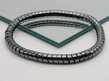 Load image into Gallery viewer, Hematite Bracelet: Elegant 6mm Beads, 19 CM - Perfect Gift for Her or Him