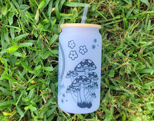 Load image into Gallery viewer, Color Changing Mushroom Beer Can Glass | Boho Mushroom Coffee Glass