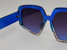 Load image into Gallery viewer, Popular Fashion Big Rectangle Women Luxury Sunglasses Vintage Shades UV400