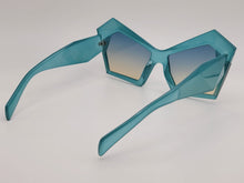 Load image into Gallery viewer, Popular Fashion Big Rectangle Women Luxury Sunglasses Vintage Shades UV400