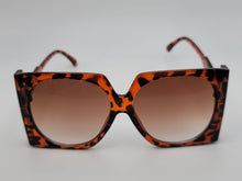 Load image into Gallery viewer, Popular Fashion Big Rectangle Women Luxury Sunglasses Vintage Shades UV400