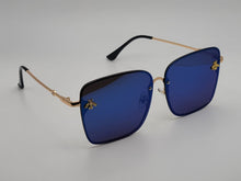Load image into Gallery viewer, Blue Med Rectangle Unisex Luxury Sunglasses Vintage Punk Bright Blue