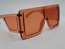 Load image into Gallery viewer, Popular Fashion Big Rectangle Women Luxury Sunglasses Vintage Shades UV400