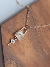 Load image into Gallery viewer, I Love You Necklace Rose Gold - Trendy Locker necklace