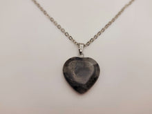 Load image into Gallery viewer, Crystal Necklace Silver Wire black spectrolite Labradorite Heart Healing Crystal Necklace