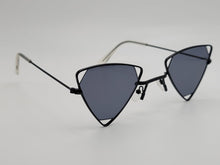 Load image into Gallery viewer, Retro Triangle Cat Eye Sunglasses | Cateye Sunglasses Vintage Sunglasses Steampunk