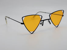 Load image into Gallery viewer, Retro Triangle Cat Eye Sunglasses | Cateye Vintage Sunglasses Steampunk