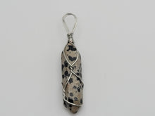 Load image into Gallery viewer, Dalmation Jasper Handmade Point Necklace Silver Tone